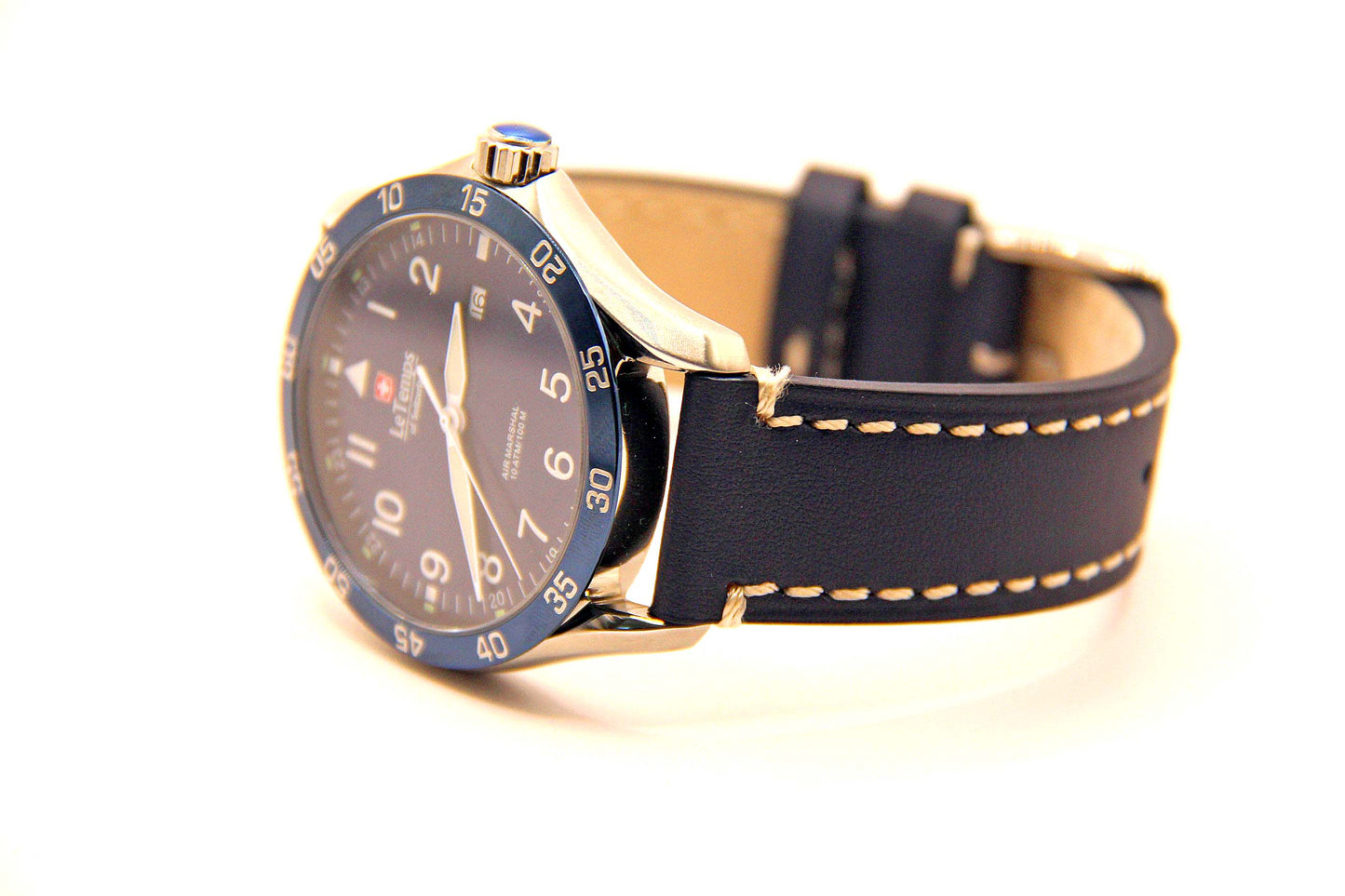 Le Temps Air Marshal azul cuero azul 43mm